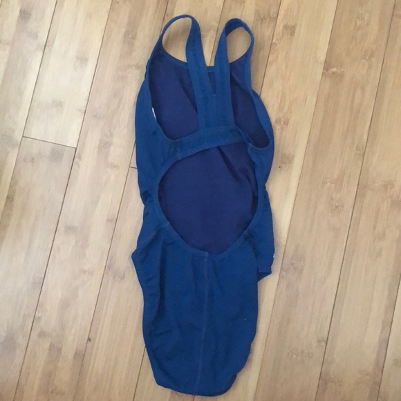 NAVY BLUE ONE PIECE SPEEDO BATHING SUIT - Picture 2 of 2